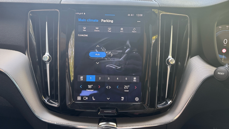 Volvo XC60 2.0 T6 [350] RC PHEV Plus Dark 5dr AWD Geartronic Estate